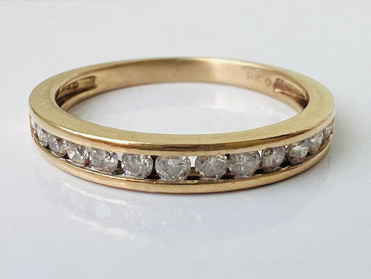 18ct Gold Diamond Ring