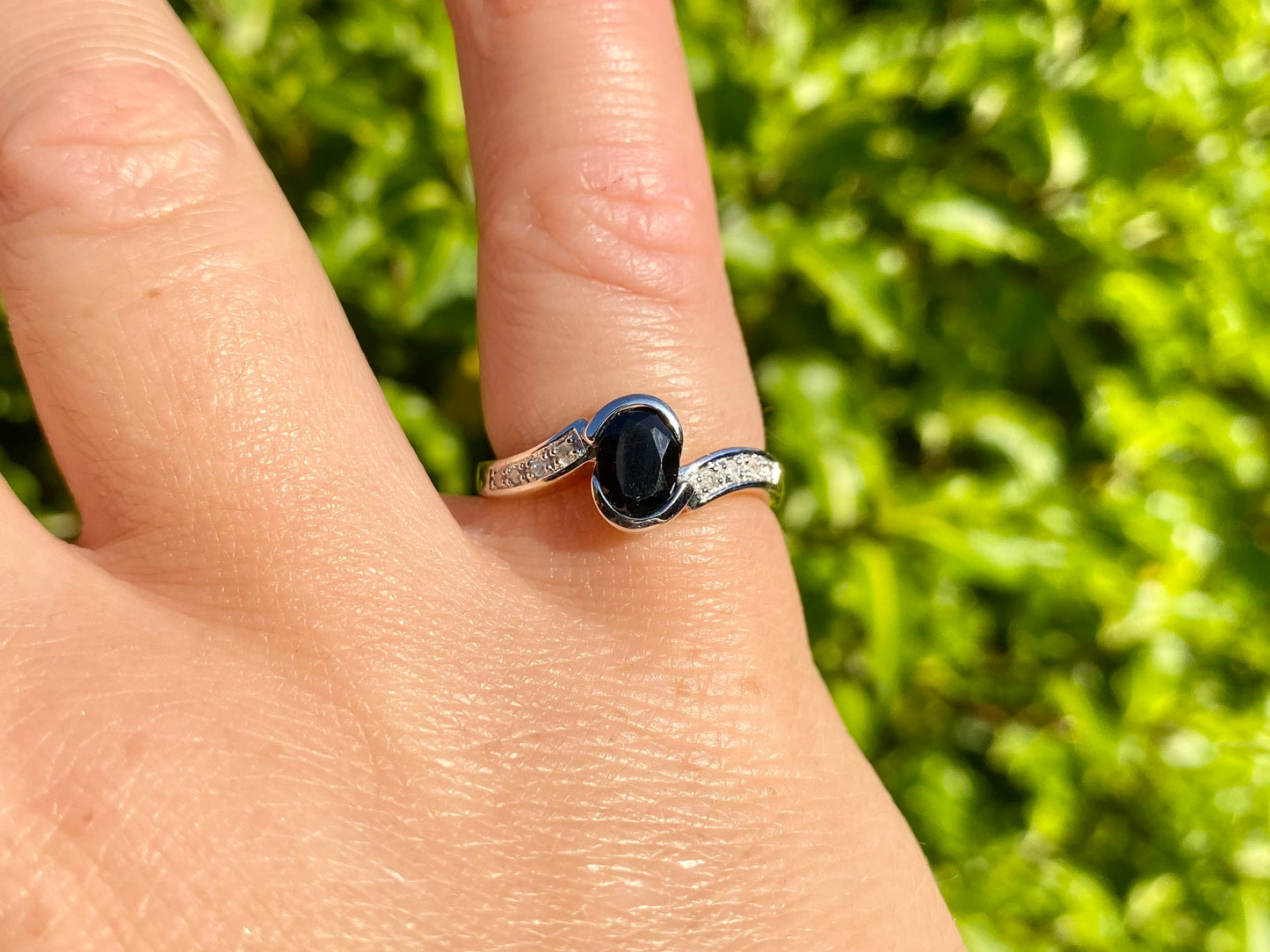 9ct Gold Sapphire & Diamond Ring