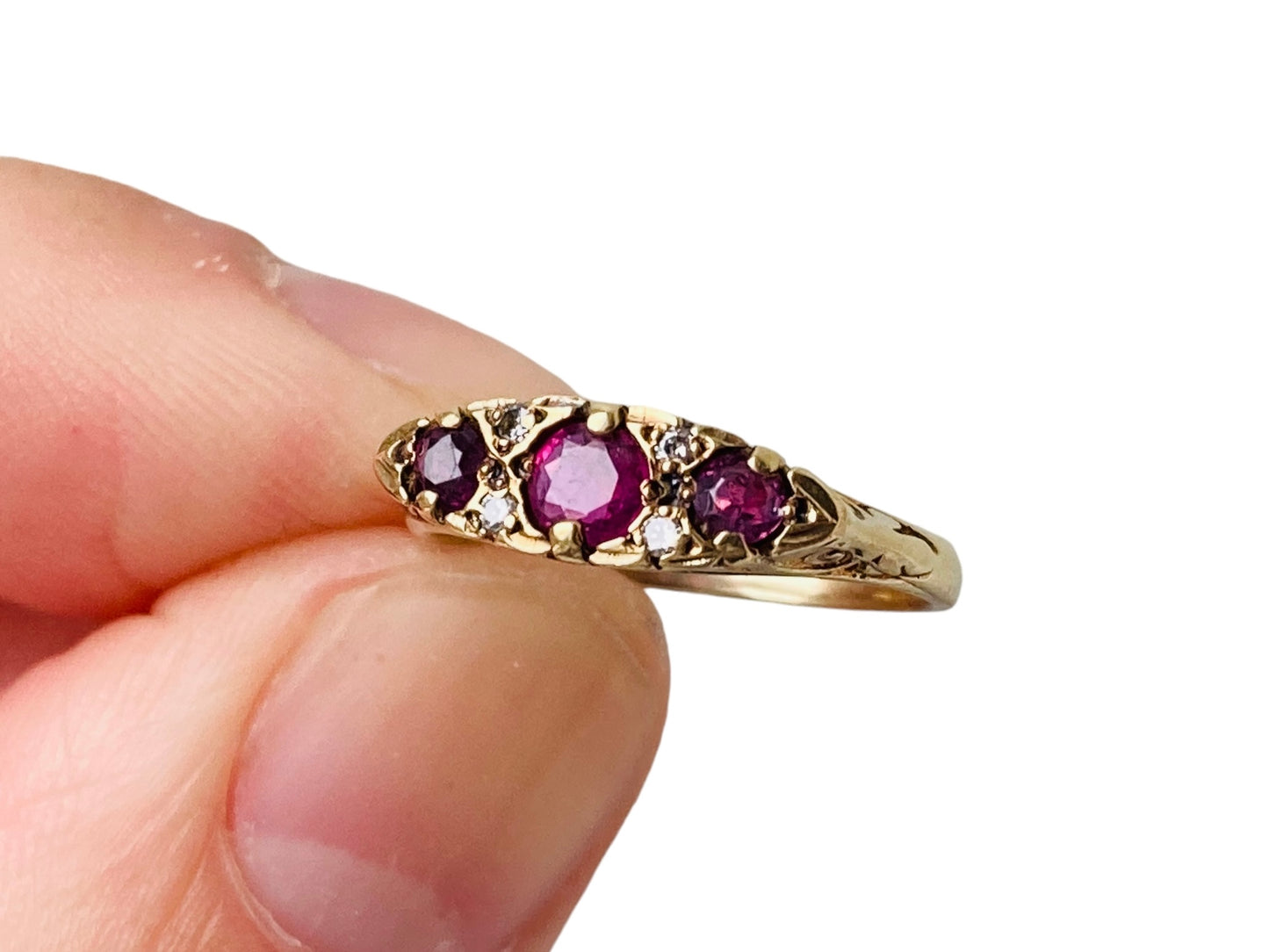 9ct Gold Ruby & Diamond Ring