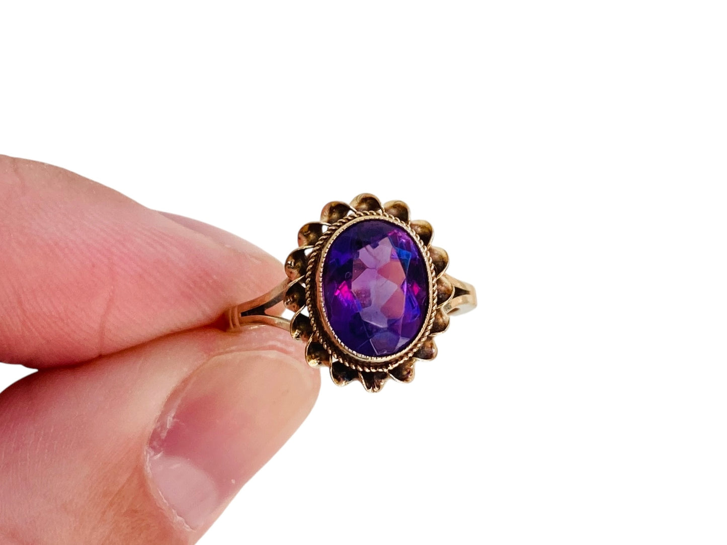 Vintage 9ct Gold Amethyst Ring