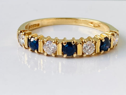 Vintage 18ct Gold Sapphire & Diamond Ring