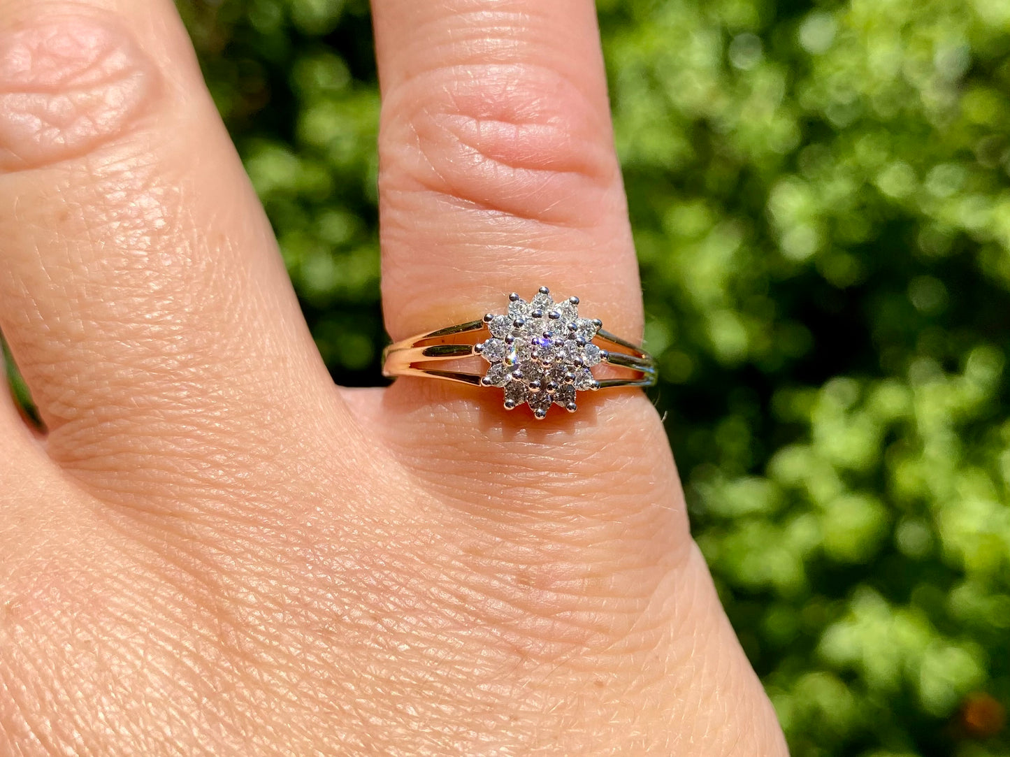 9ct Gold Diamond Ring