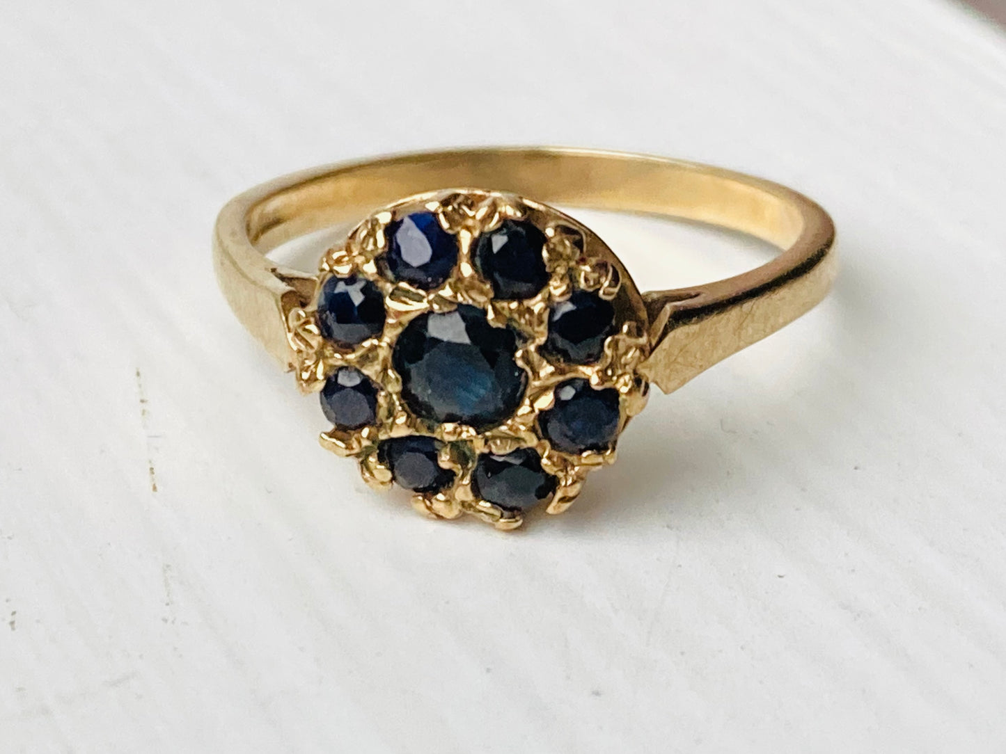 9ct Gold Sapphire Ring