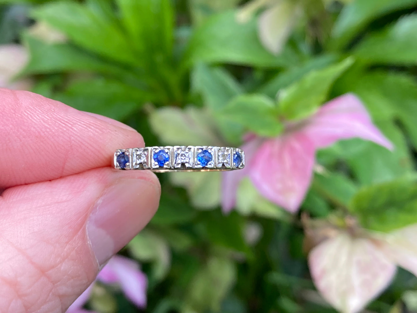 Vintage 9ct Gold Sapphire & Diamond Ring