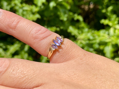 10ct Gold Tanzanite & Diamond Ring
