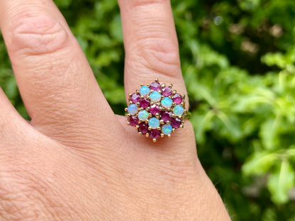 Vintage 9ct Gold Ruby & Opal Ring