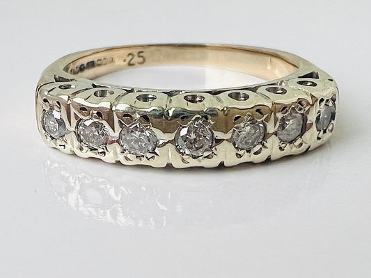9ct Gold Diamond Ring