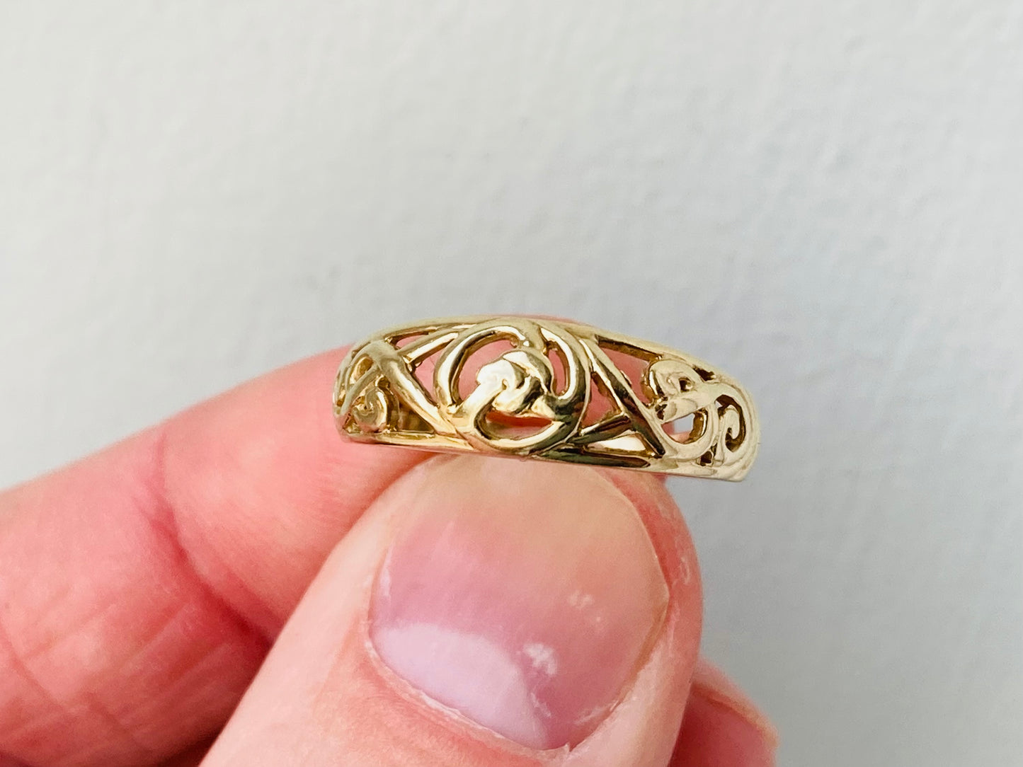 9ct Gold Celtic Style Ring