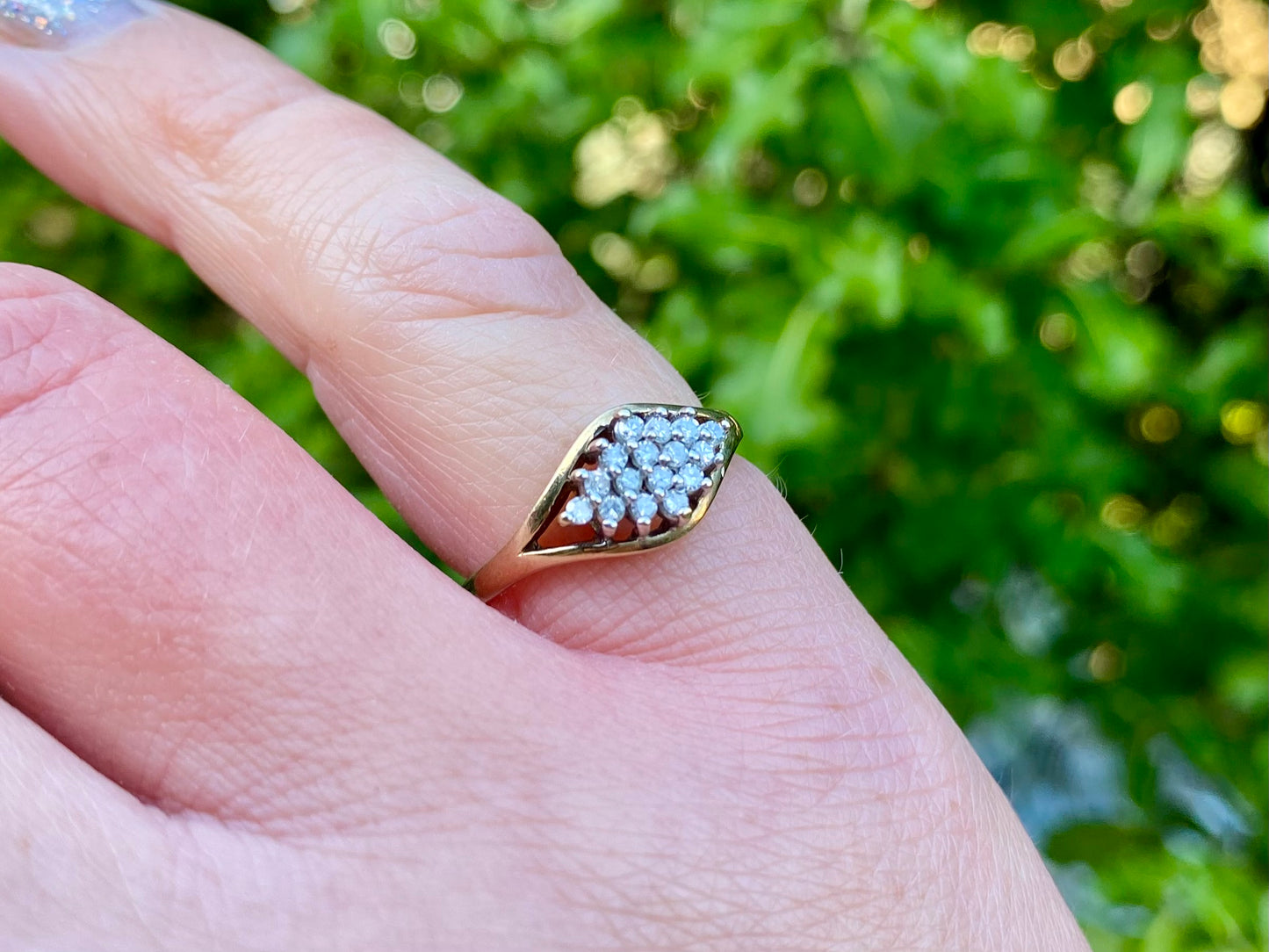 9ct Gold Diamond Ring