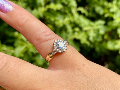 9ct Gold Aquamarine & Diamond Ring