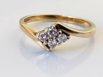 Vintage 9ct Gold Diamond Ring