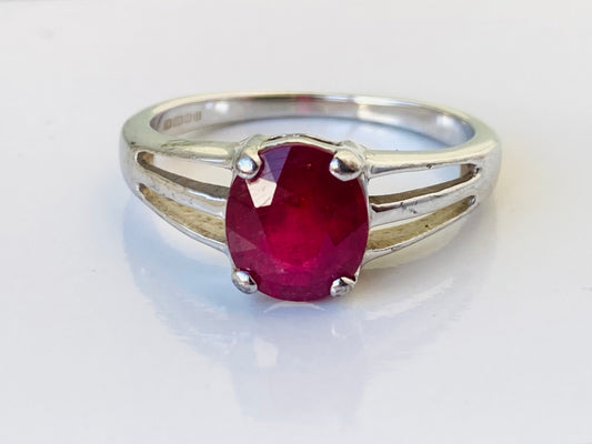 9ct Gold Ruby Ring