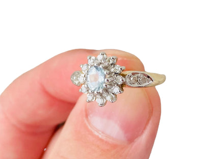 9ct Gold Aquamarine & Diamond Ring