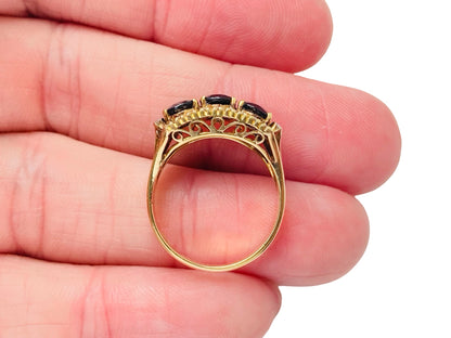 Vintage 18ct Gold Sapphire & Diamond Ring