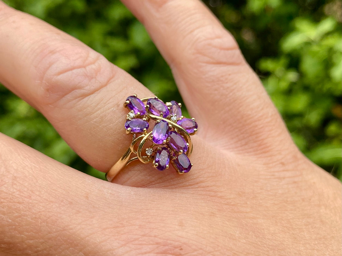 9ct Gold Amethyst & Diamond Ring