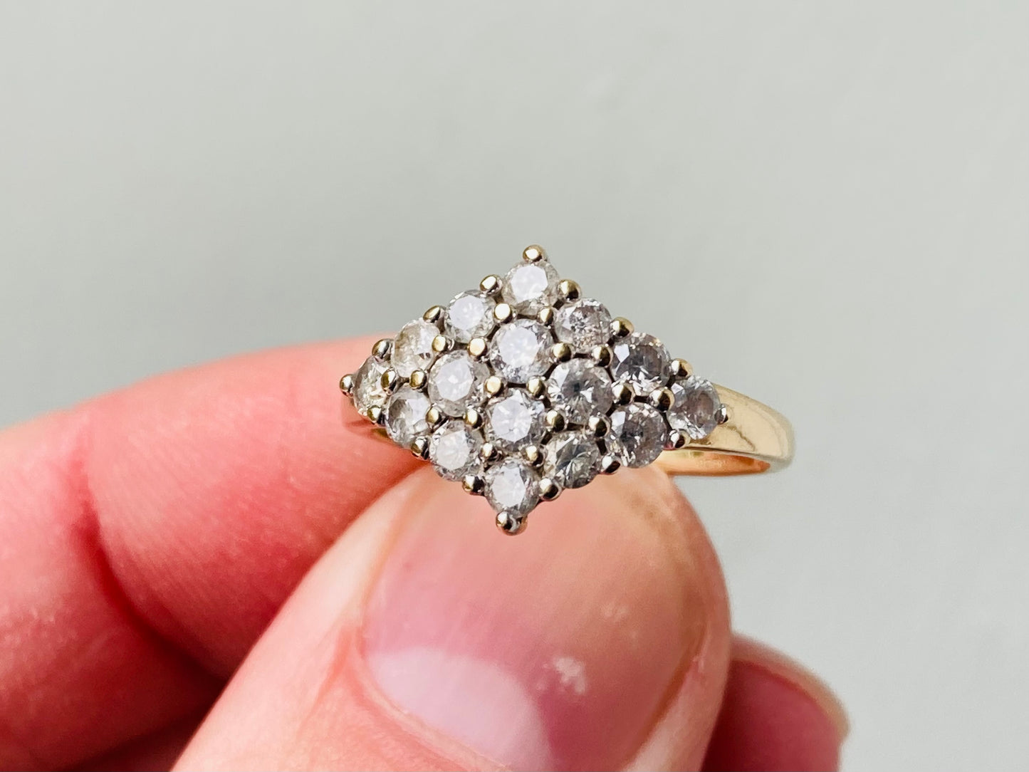 9ct Gold Diamond Ring