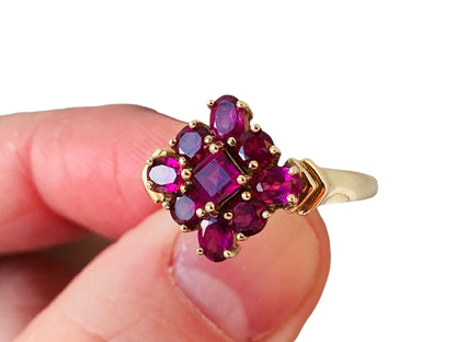 9ct Gold Rhodolite Garnet Ring
