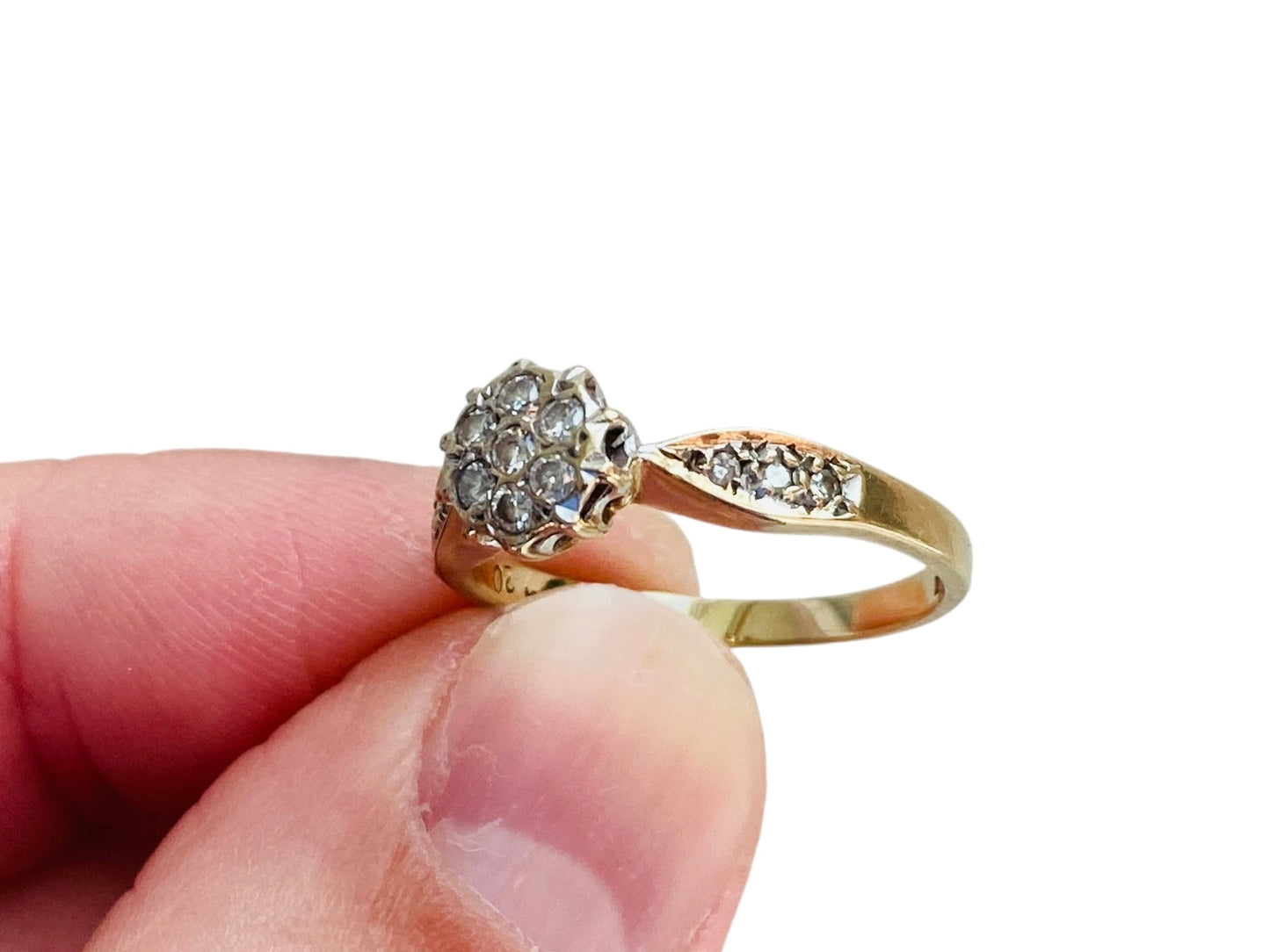 9ct Gold Diamond Ring