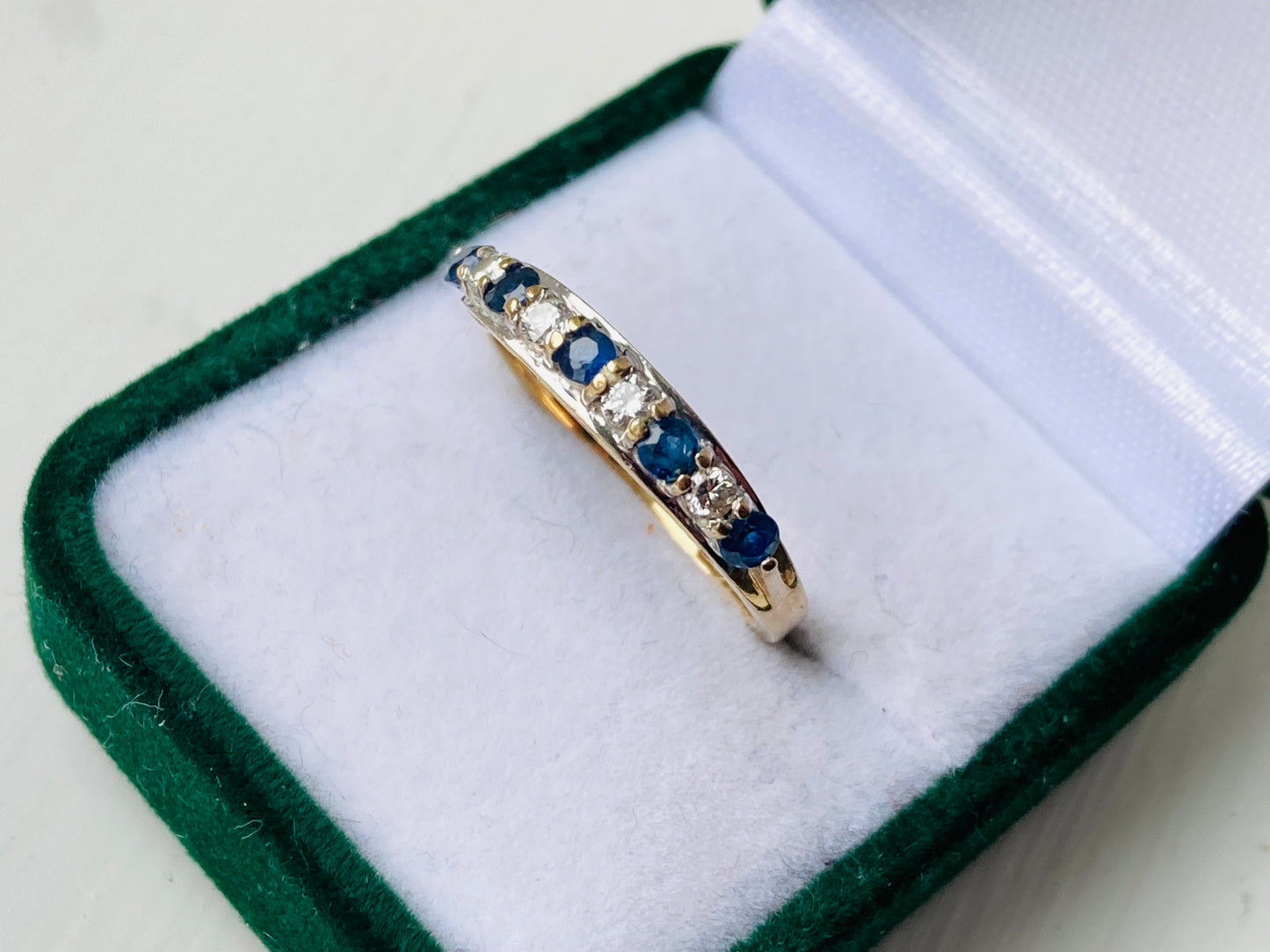 9ct Gold Sapphire & Diamond Ring