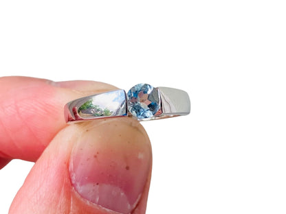 9ct Gold Aquamarine Ring