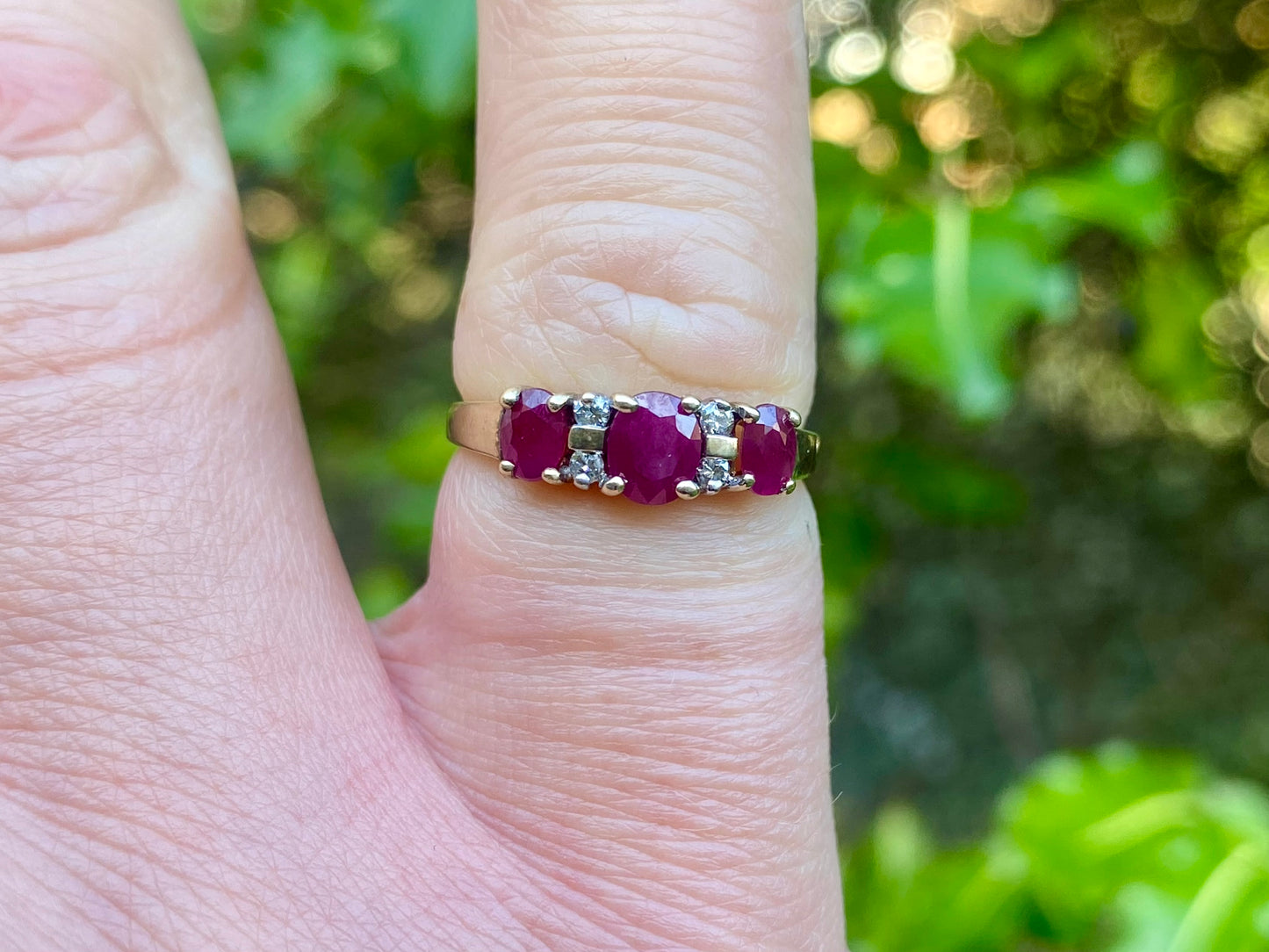 9ct Gold Ruby & Diamond Ring