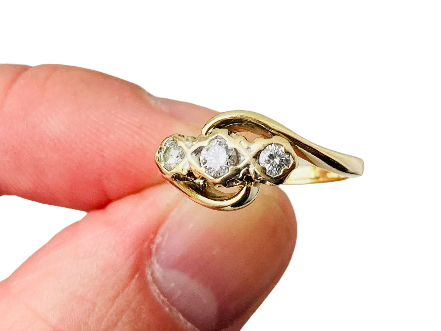 9ct Gold Diamond Ring