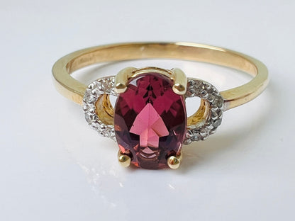 9ct Gold Tourmaline & Diamond Ring