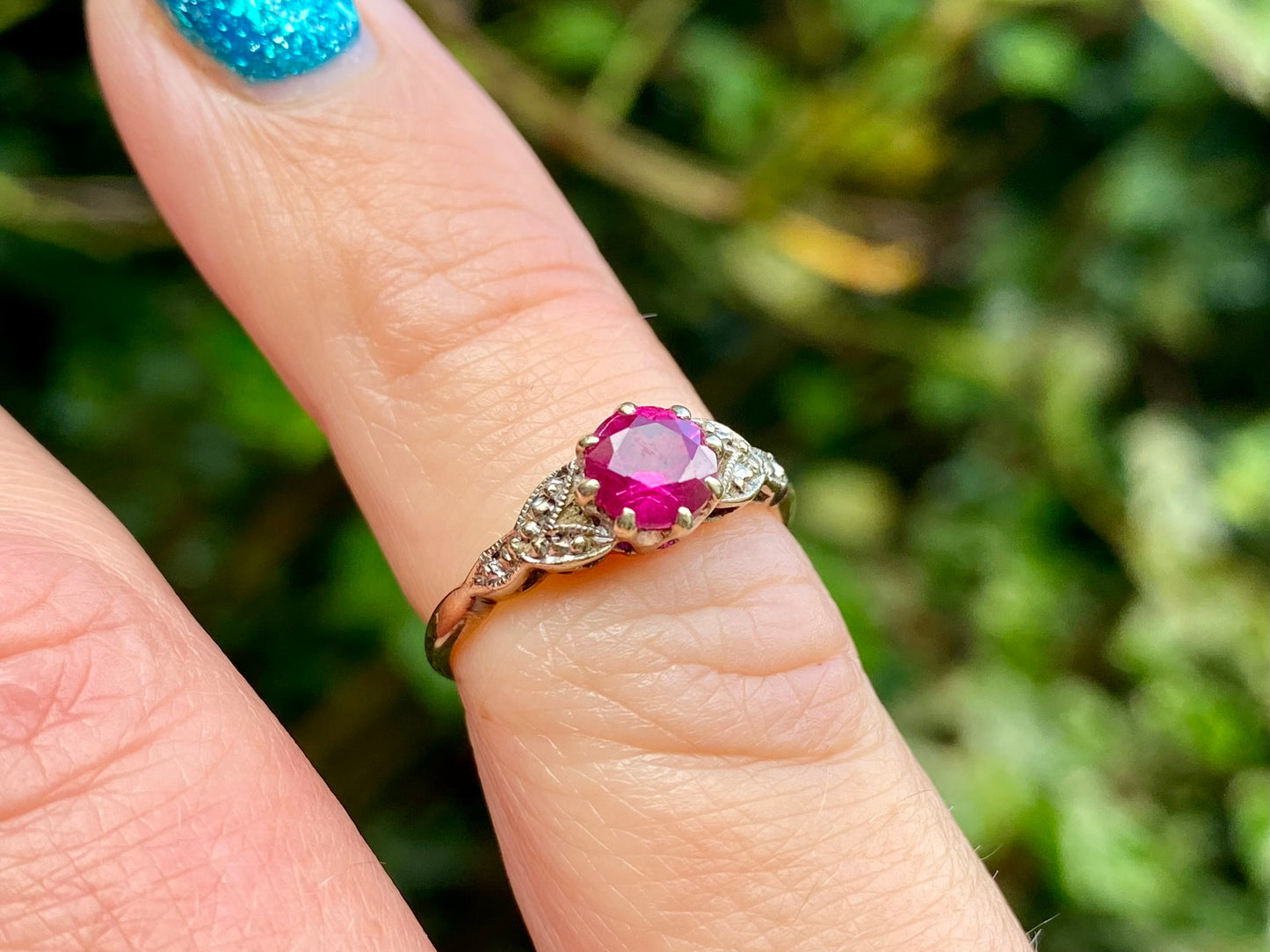 Antique 9ct Gold Pink Ruby Ring