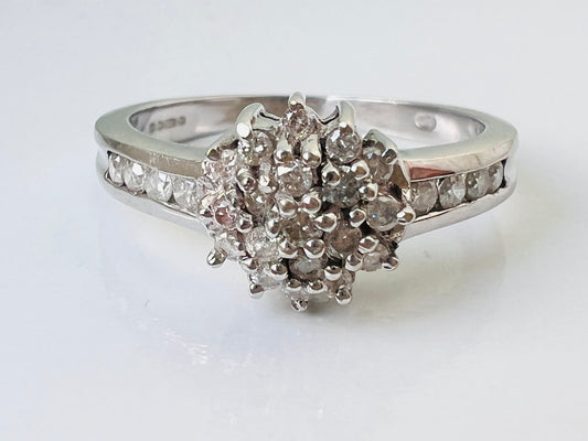 9ct Gold Diamond Ring