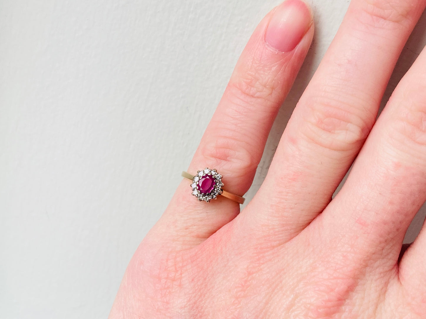 9ct Gold Ruby & Diamond Ring