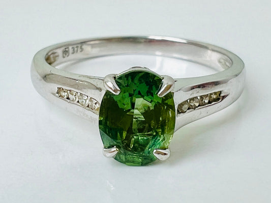 9ct Gold Olive Apatite & Diamond Ring