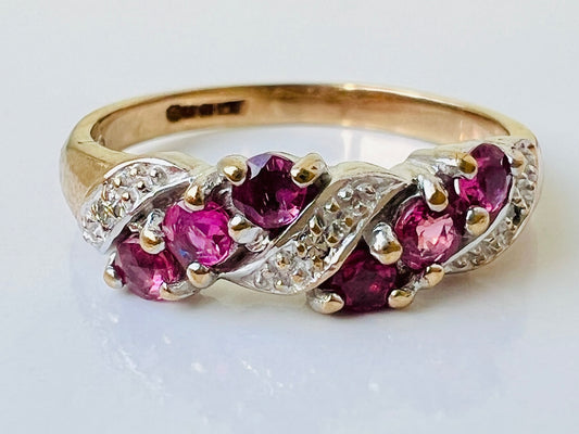 9ct Gold Ruby & Diamond Ring