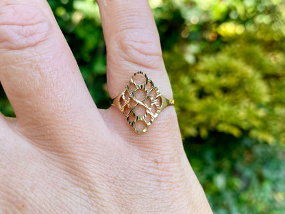 Vintage 9ct Gold Filigree Ring