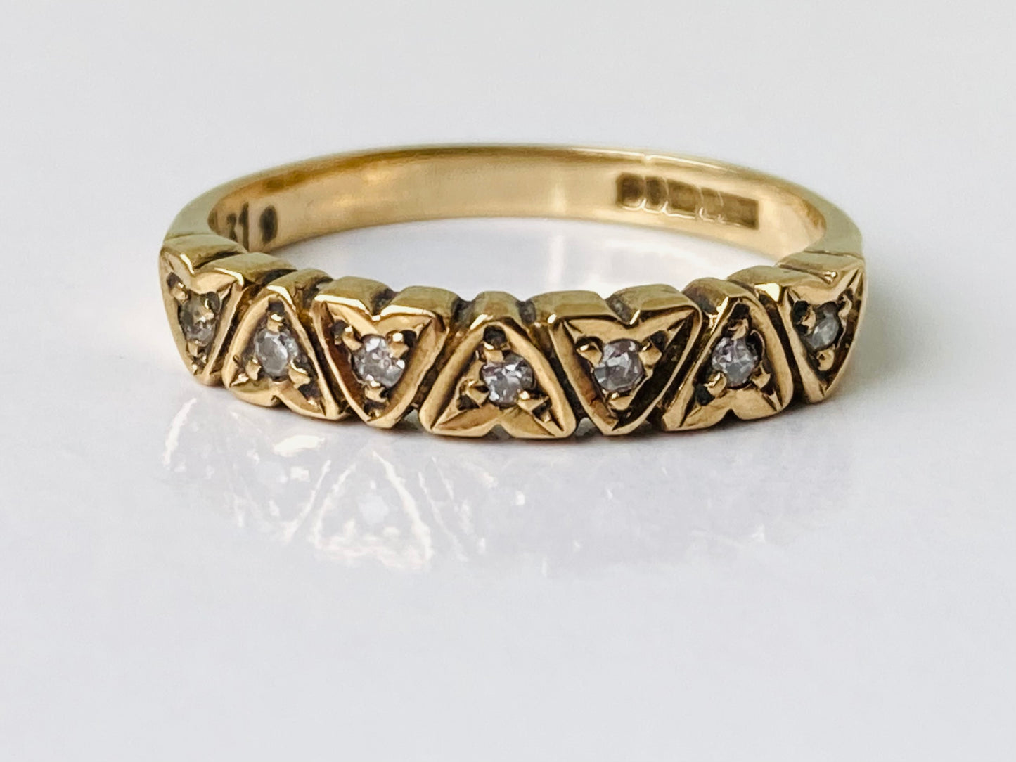 Vintage 9ct Gold Diamond Ring