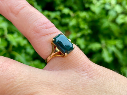 Antique 9ct Gold Bloodstone Ring