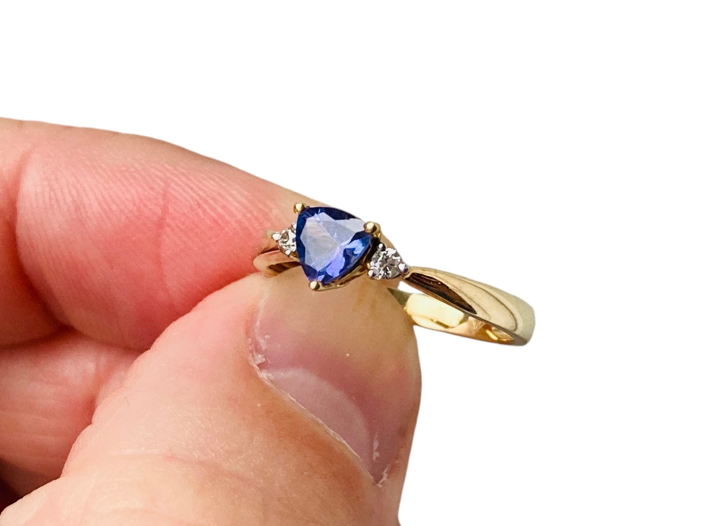 9ct Gold Tanzanite & Diamond Ring