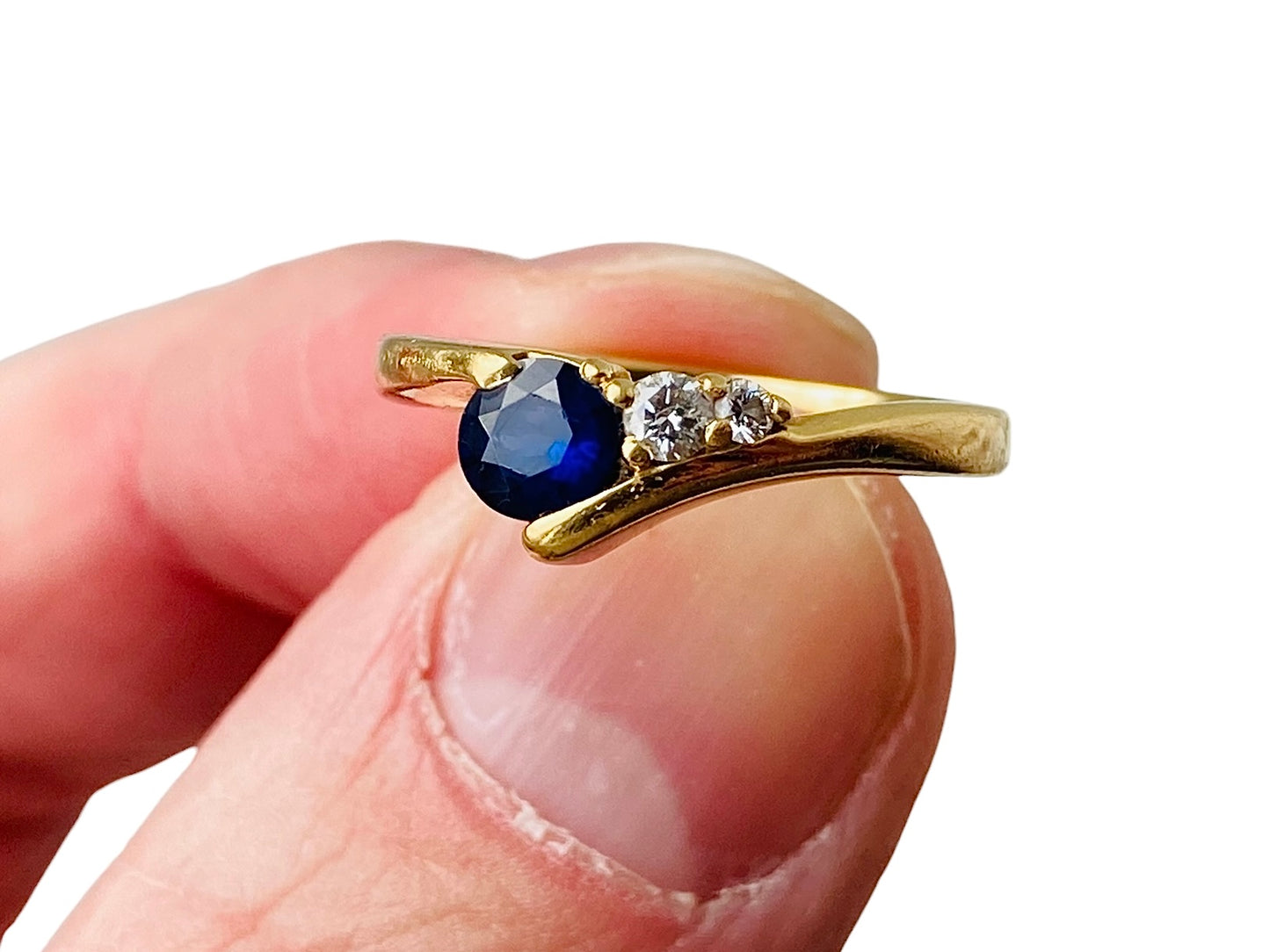 18ct Gold Sapphire & Diamond Ring