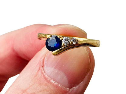 18ct Gold Sapphire & Diamond Ring