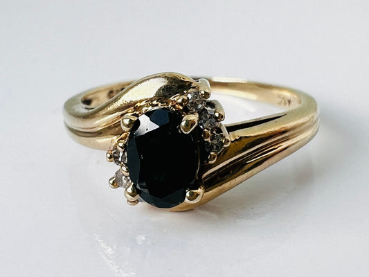 Vintage 9ct Gold Sapphire & Diamond Ring