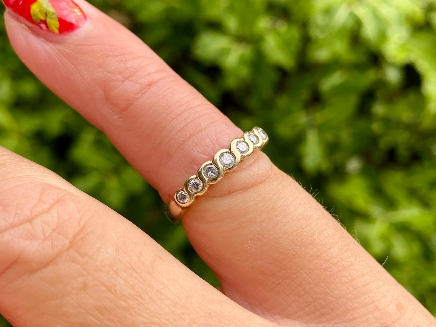 9ct Gold Diamond Ring