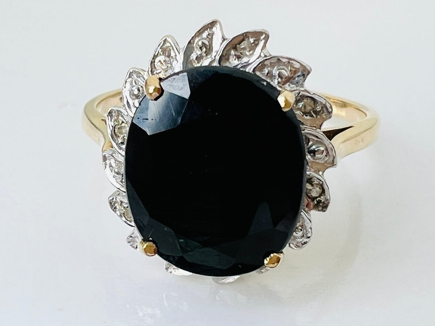 9ct Gold Sapphire & Diamond Ring