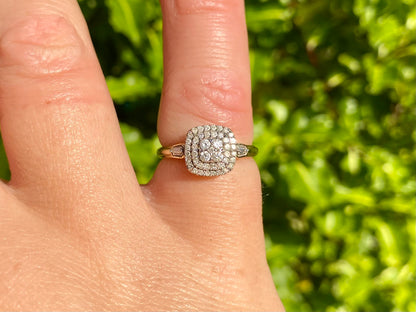 9ct Gold Diamond Ring