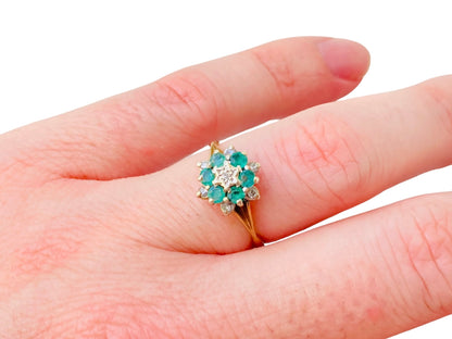 Vintage 9ct Gold Emerald & Diamond Ring