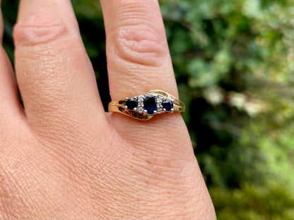 9ct Gold Sapphire & Diamond Ring