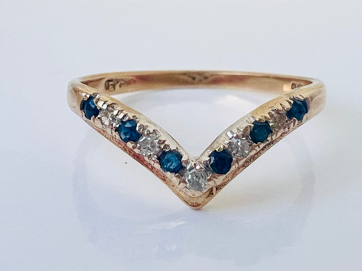 9ct Gold Sapphire & Diamond Wishbone Ring