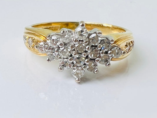 Vintage 18ct Gold Diamond Ring