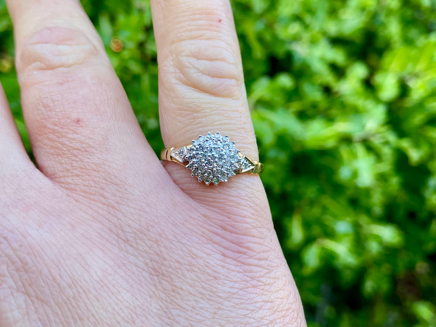 9ct Gold Diamond Ring