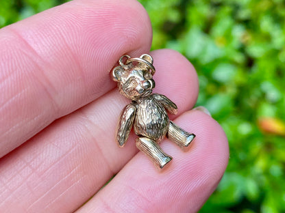 Vintage 9ct Gold Articulated Bear Pendant