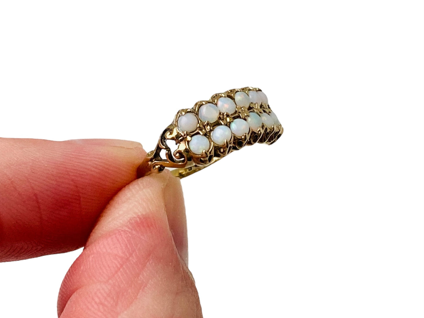 Vintage 9ct Gold Opal Ring