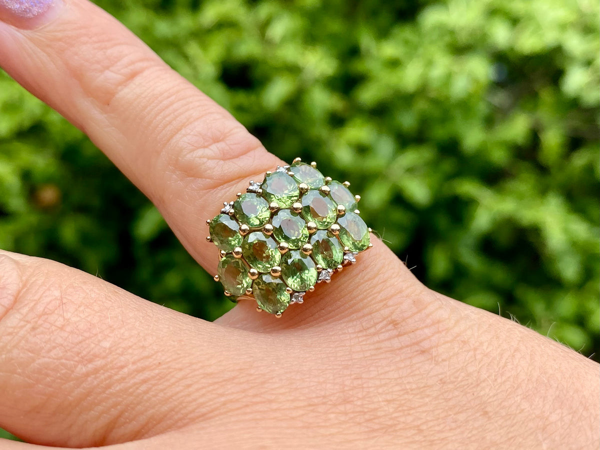 9ct Gold Peridot & Diamond Ring